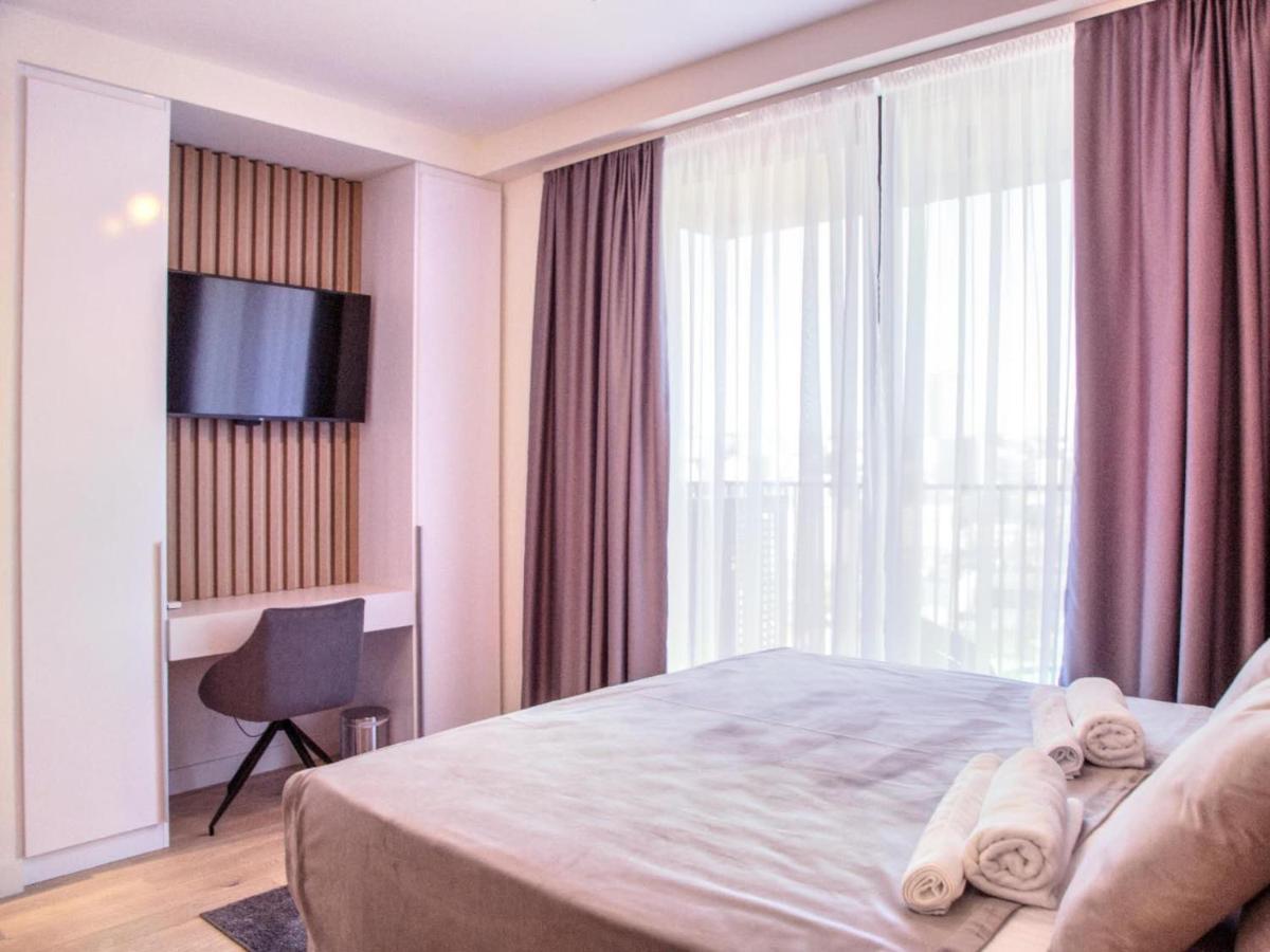 Metropolitan Apartman - City View Belgrado Buitenkant foto